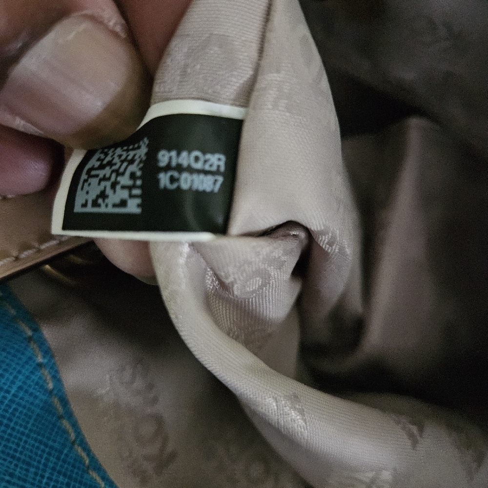 🔆3 For $20! Michael Kors Teal and Beige Tote Bag - Picture 12 of 16